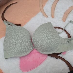 PINK Victoria's Secret Lace Bra in Light Gray